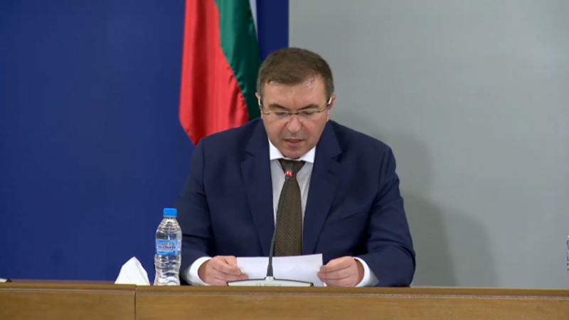 Министърът на здравеопазването проф. Костадин Ангелов