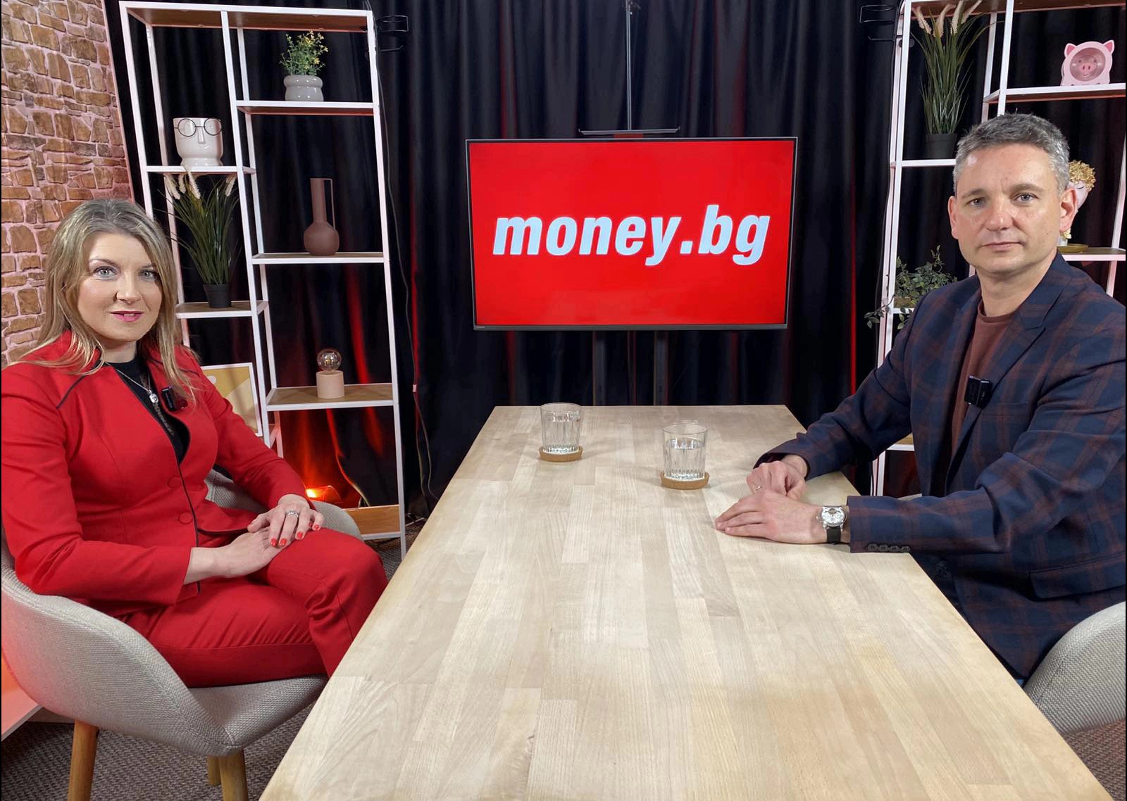 money.bg.jpg
