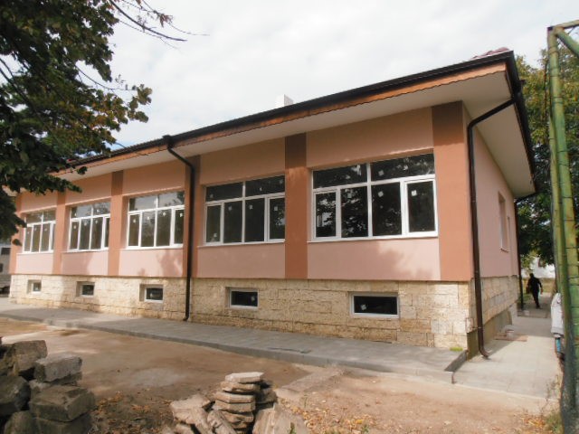 shabla-povishavane-na-energiynata-efektivnost-i-estetizatsiya-na-sgrada-za-obshchestveno-obsluzhvane-v-s-krapets.jpg