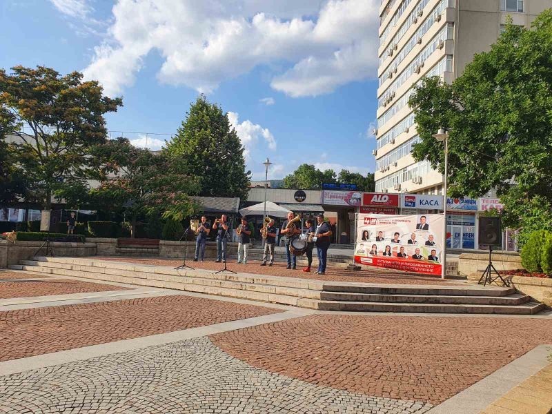 Коалиция "БСП за България" в Сливен закри кампанията си