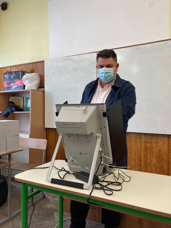 Атанас Зафиров: Гласувах за новия път, по който тръгва България!