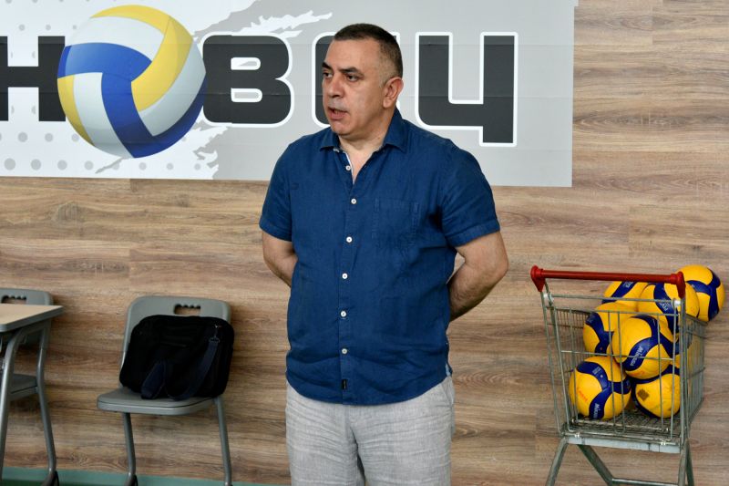 Кметът Стефан Радев откри волейболния турнир „Сините Камъни“