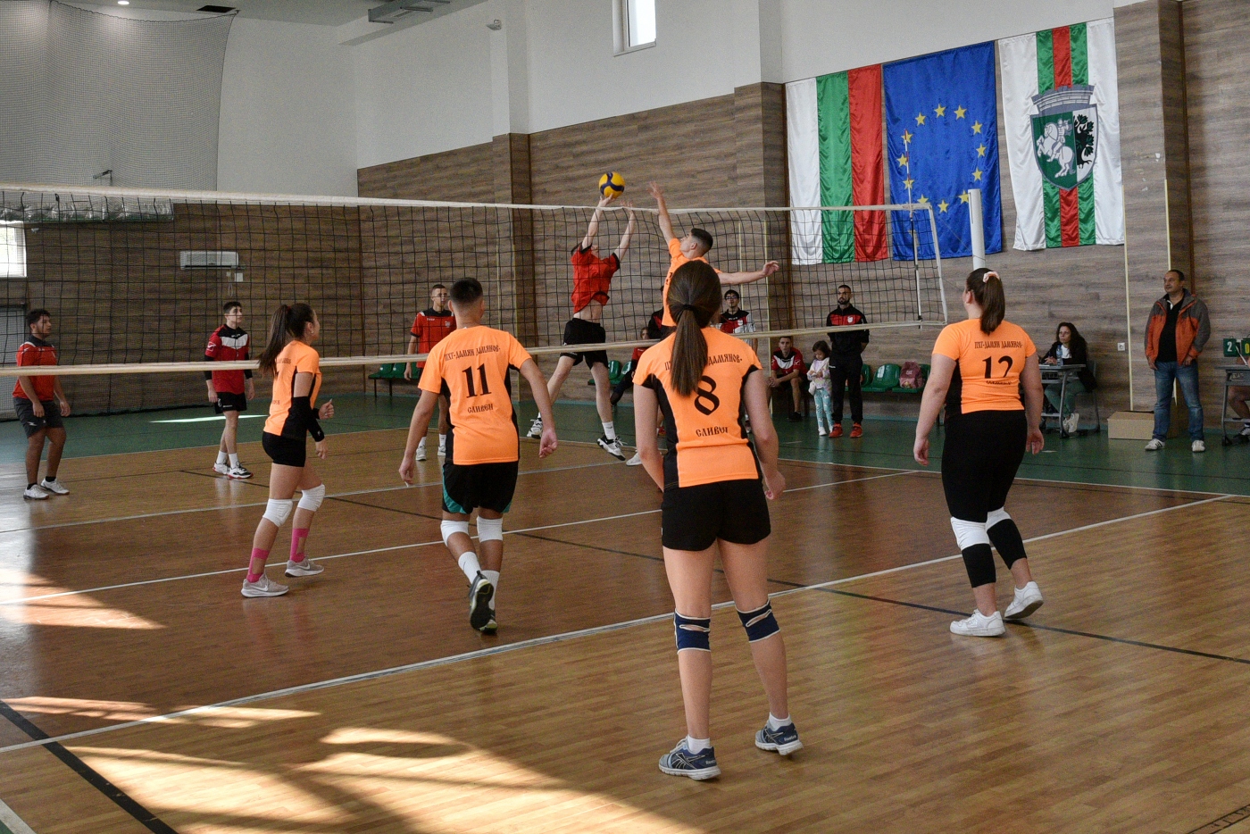 DSC_8288_1400x934.jpg