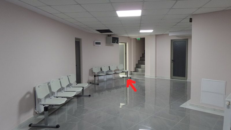 Отдава се под наем помещение 40 кв. м. в медицински център "Св. Иван Рилски" в Сливен