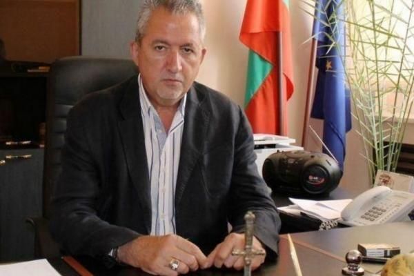 Областният управител Чавдар Божурски издаде заповед за обучение в смесена среда на учениците от V до ХІІ клас