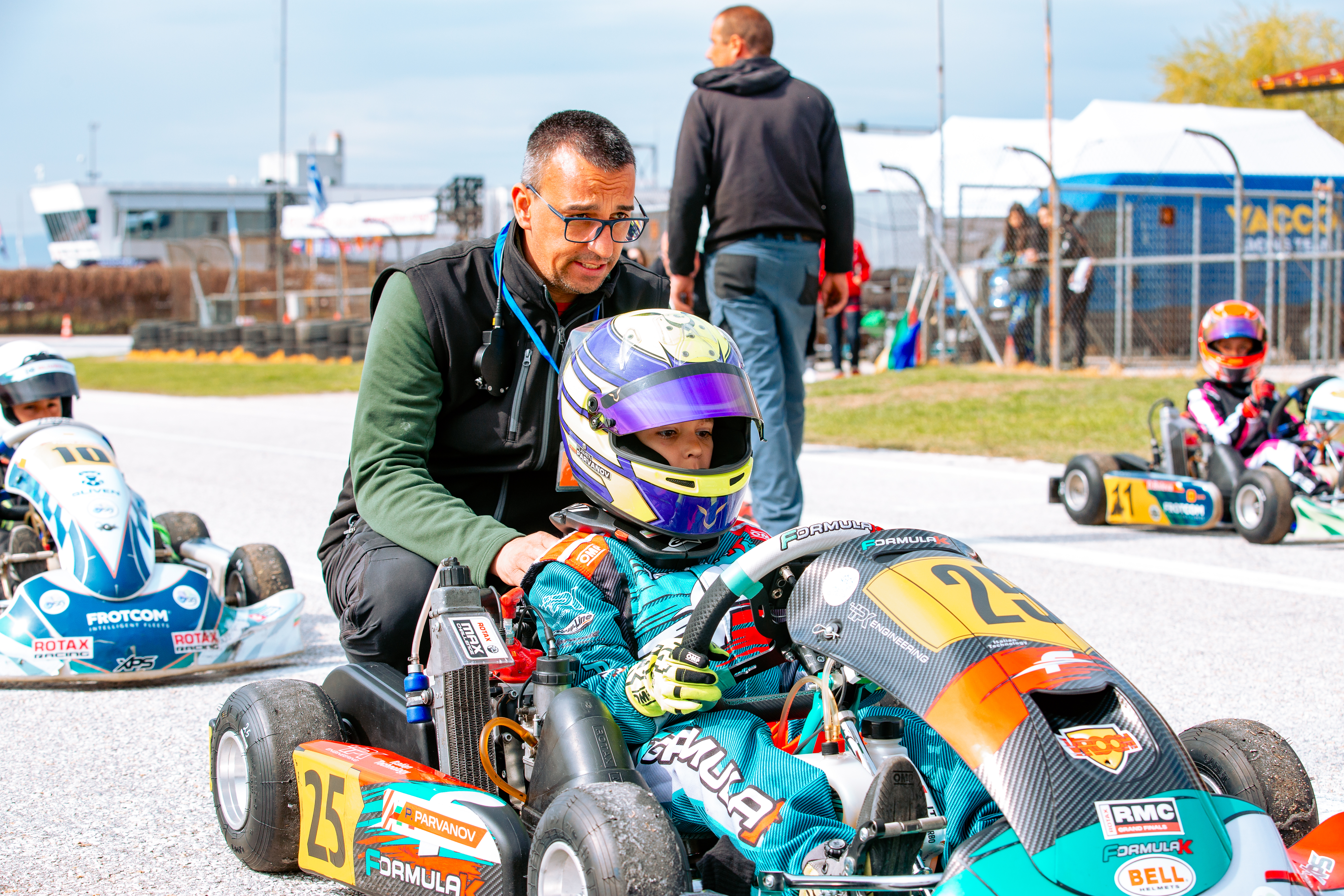 Racebg26-52.jpg