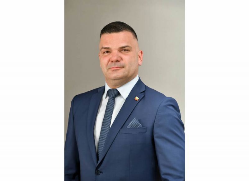 Владимир Русев