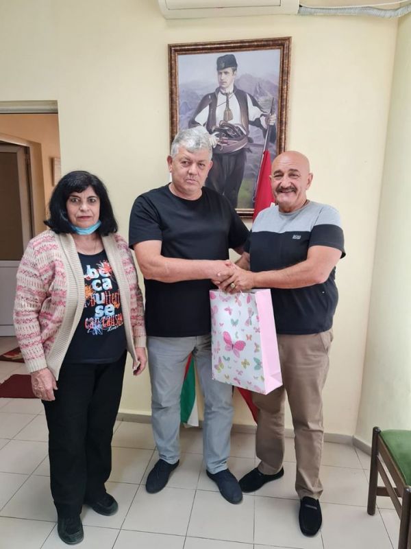 Общинският съветник от БСП-Сливен Радослав Кутийски стана дядо