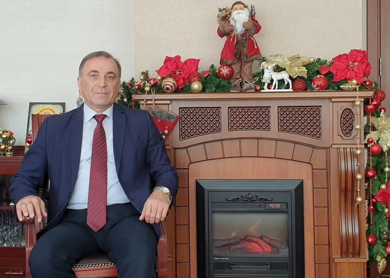 Николай Грозев