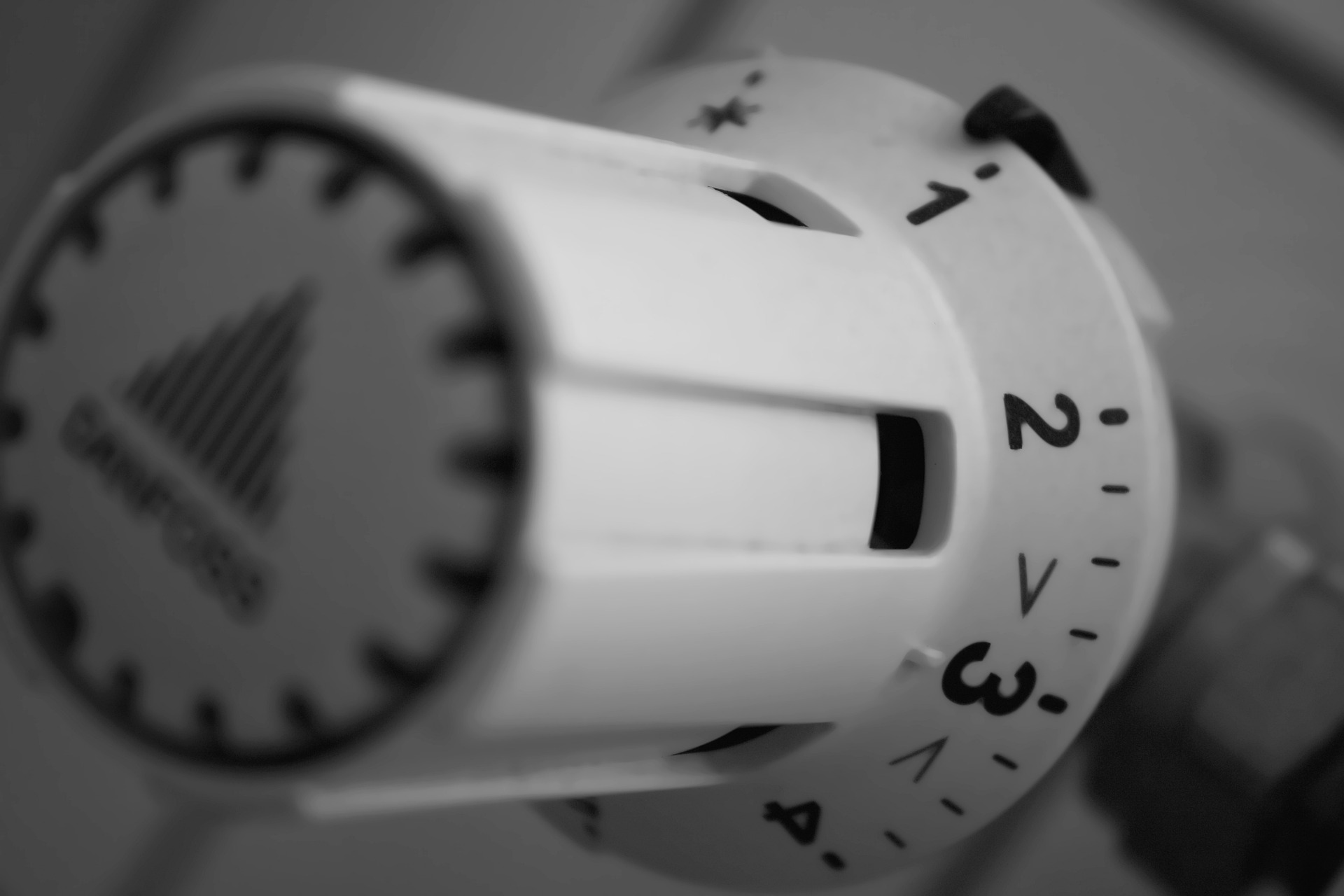energy-crisis-g34297d97f_1920.jpg