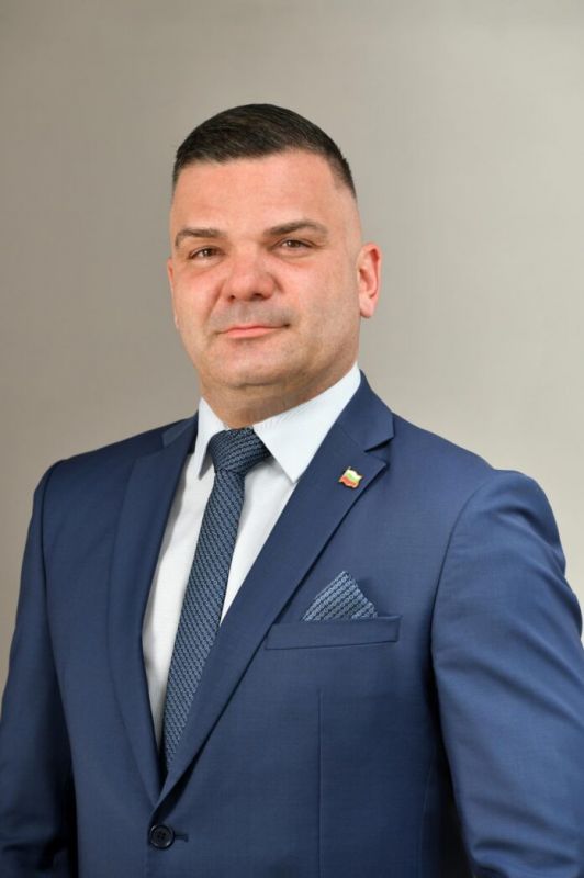Владимир Русев