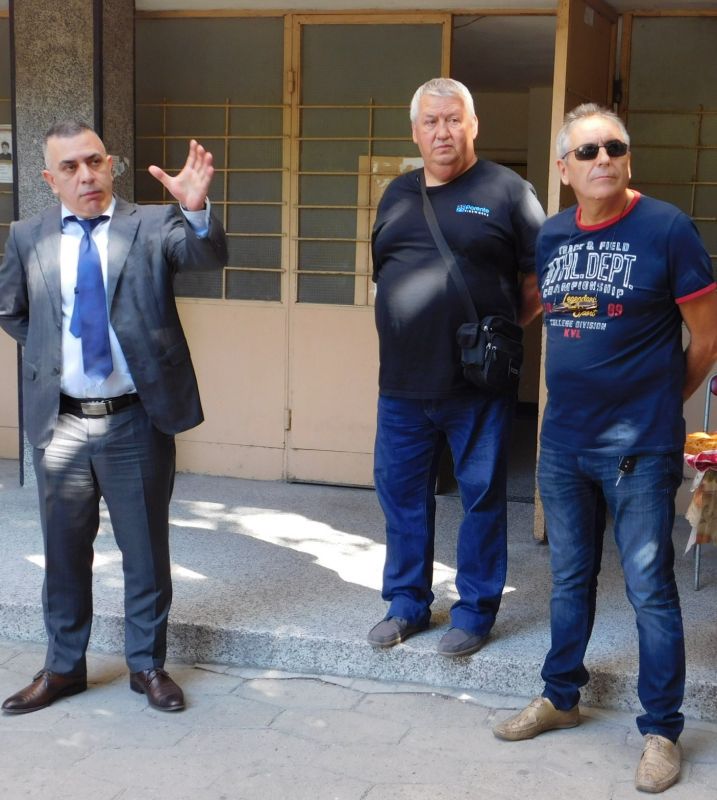 Санирането в Сливен продължава