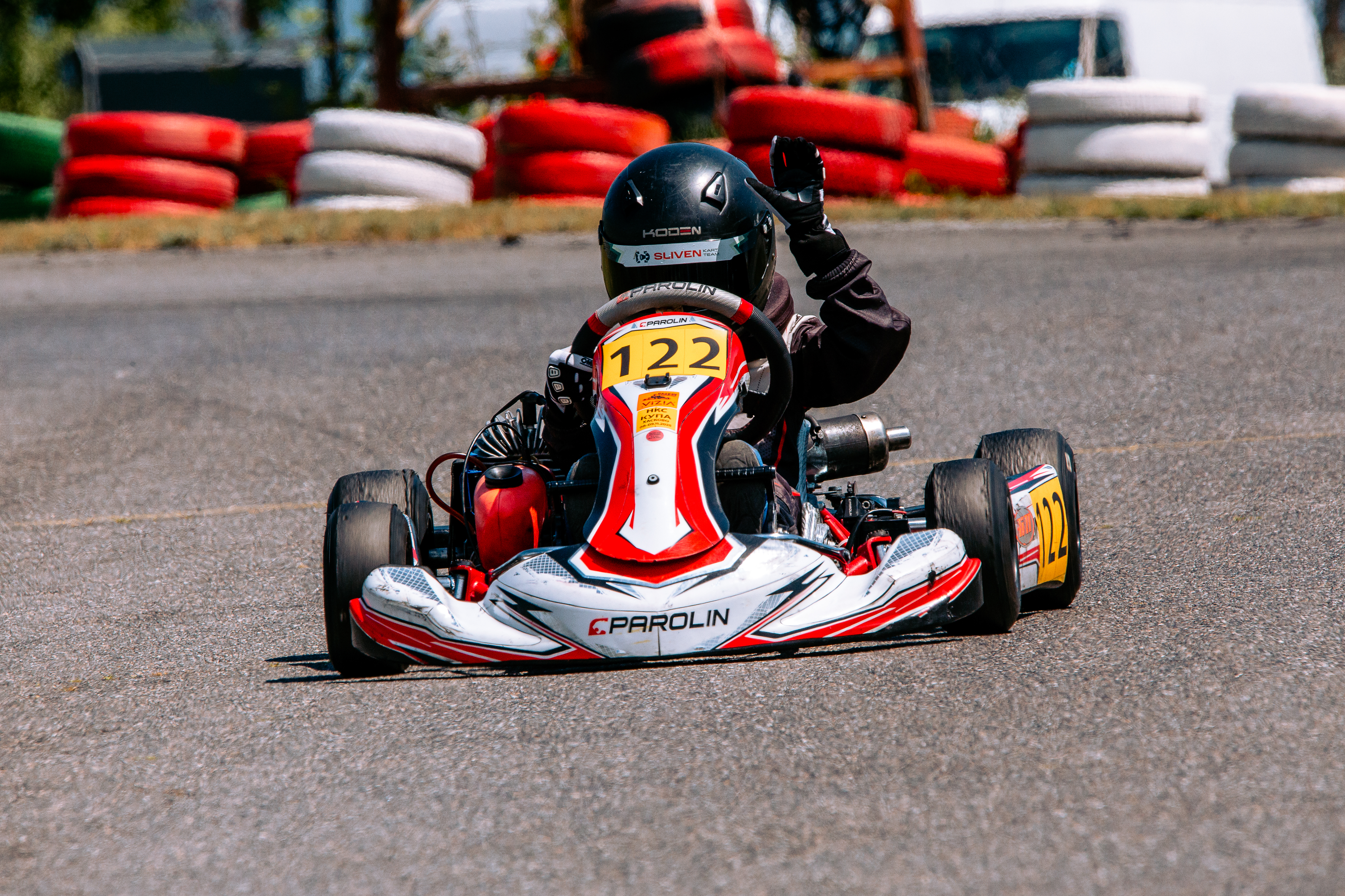 Racebg-4.jpg