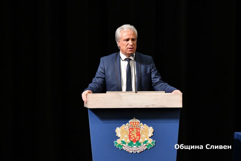 Димитър Митев,снимка:Община Сливен