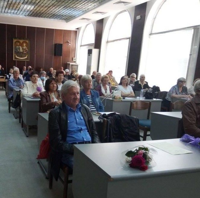 Соня Келеведжиева беше гост на извънредната изборна конференция на Съюз на пенсионерите -2004 ОБЕДИНЕНИ