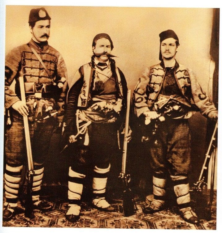 Panayot_Hitov_i_chetnici.jpg