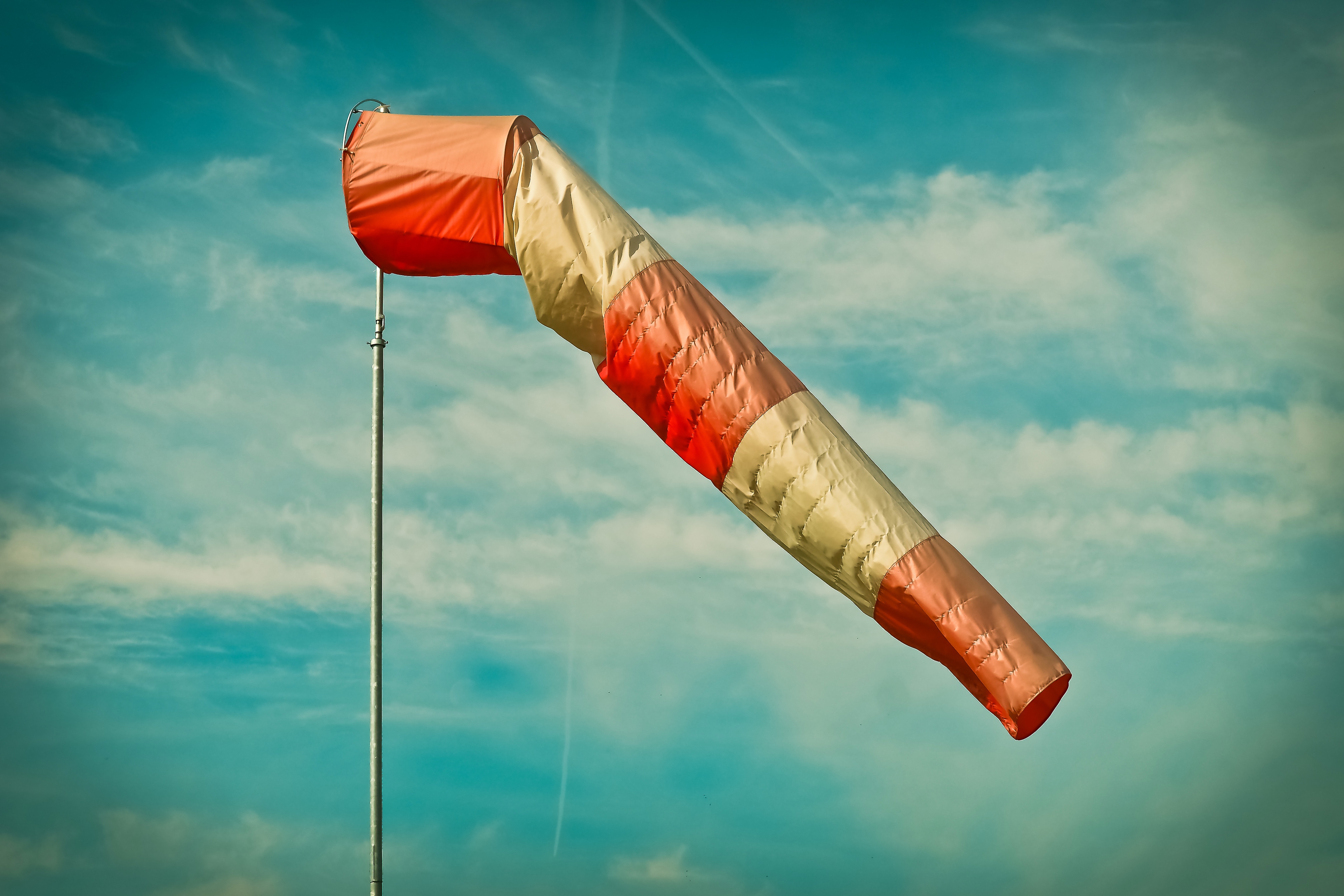 652234-wind-sock-1696481.jpg