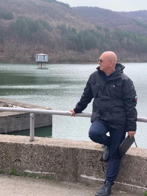 Министър Димитров: Язовирите са готови за очакваните валежи и снеготопенето