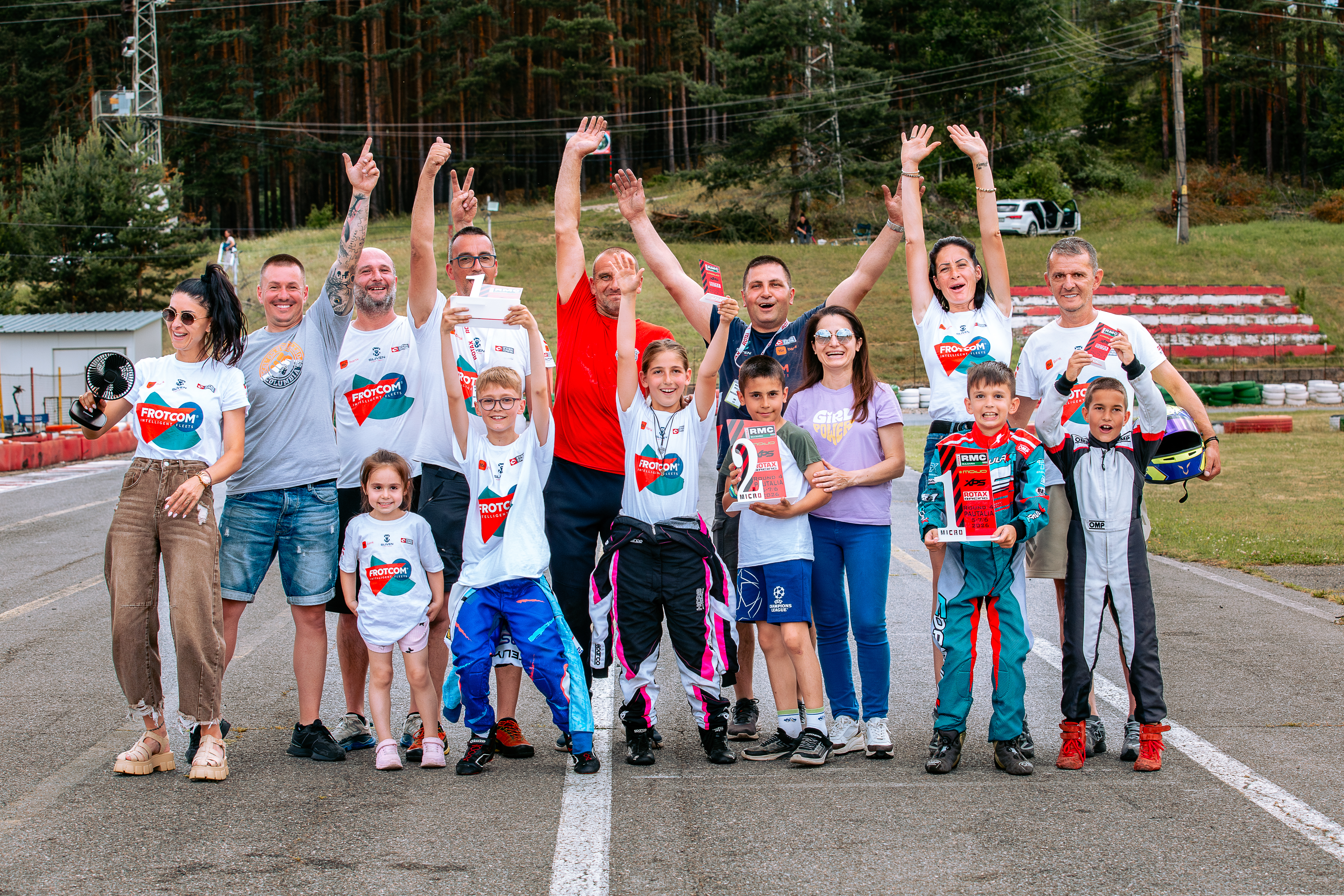 Racebg-24.jpg