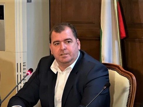 YAVOR_GECHEV (1).jpg