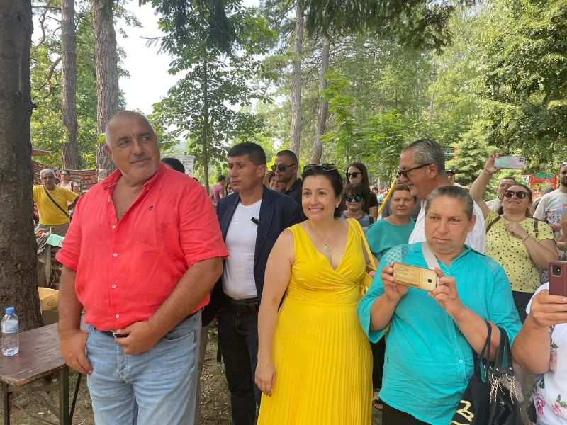 Снимки: Фейсбук ГЕРБ