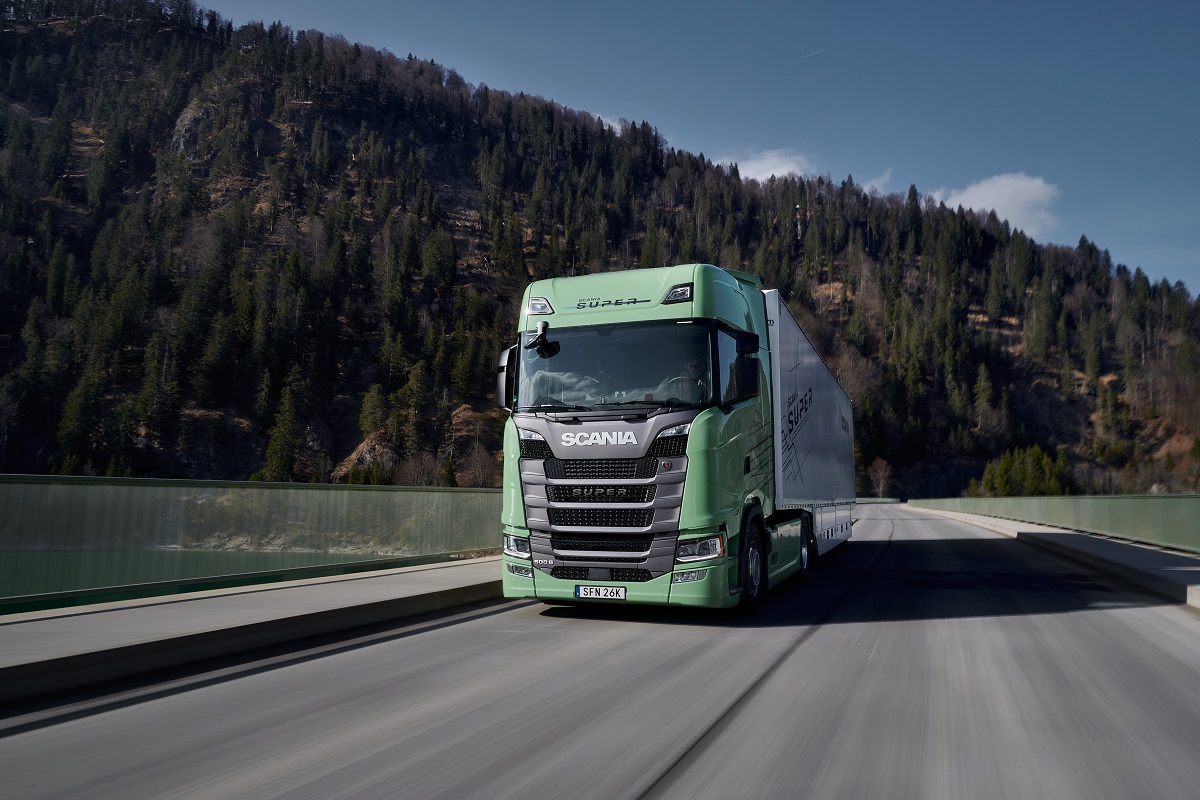 2.Scania Super.jpg