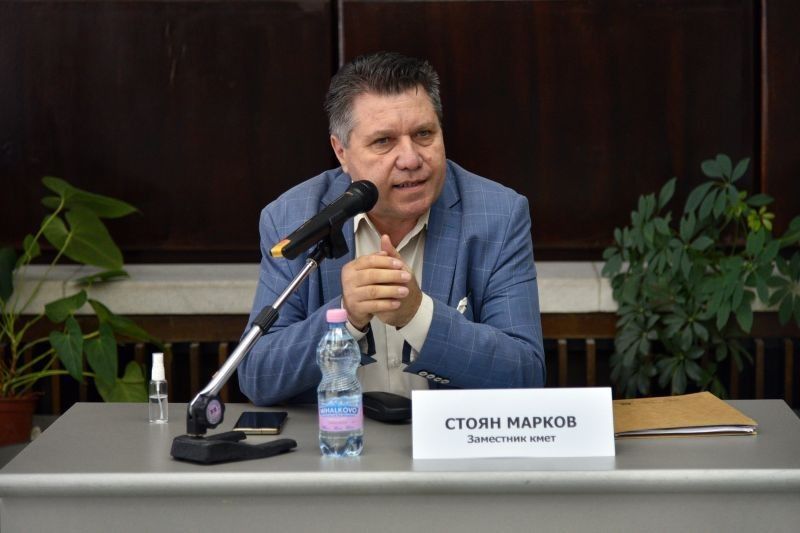 Стоян Марков