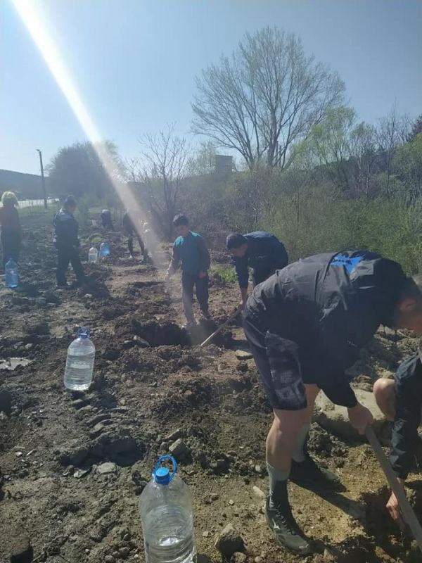 Засадиха “Малка гора” в памет на Атанас Скатов