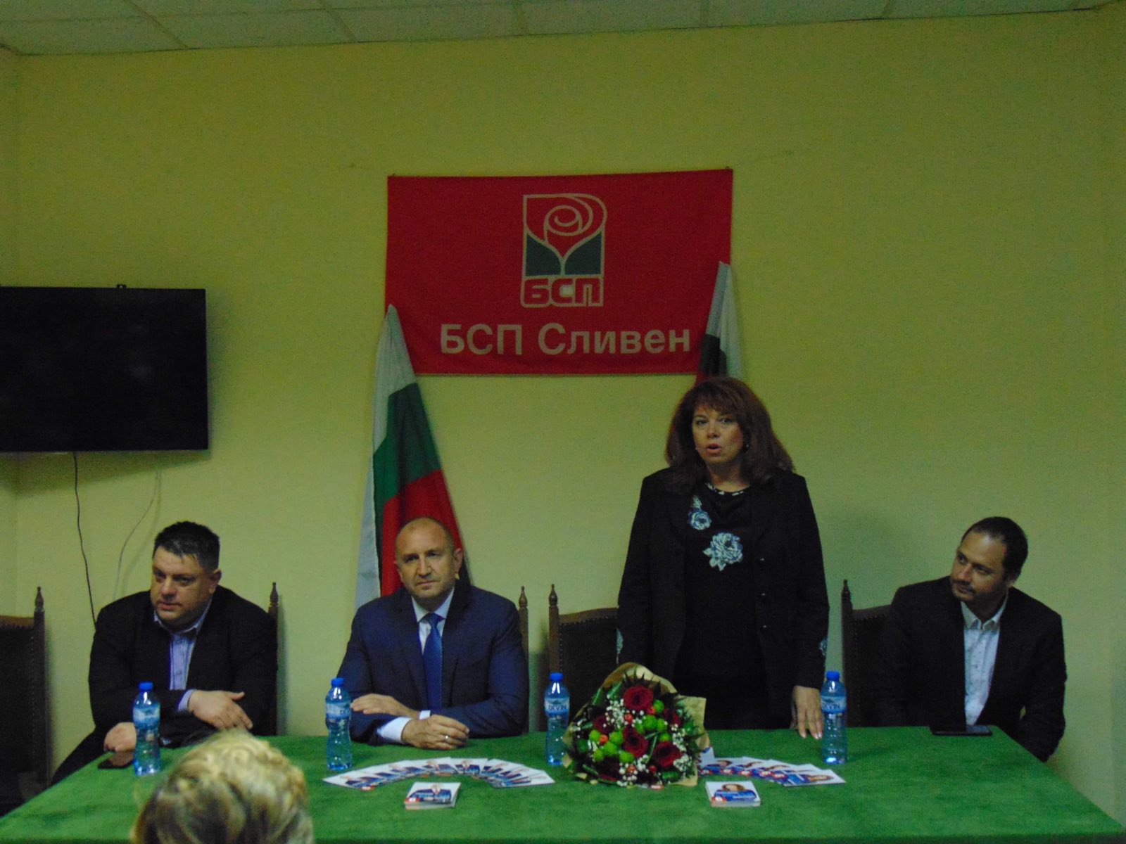 IMG-6e7dbe86292ebad33820d6be4dea4ef8-V.jpg