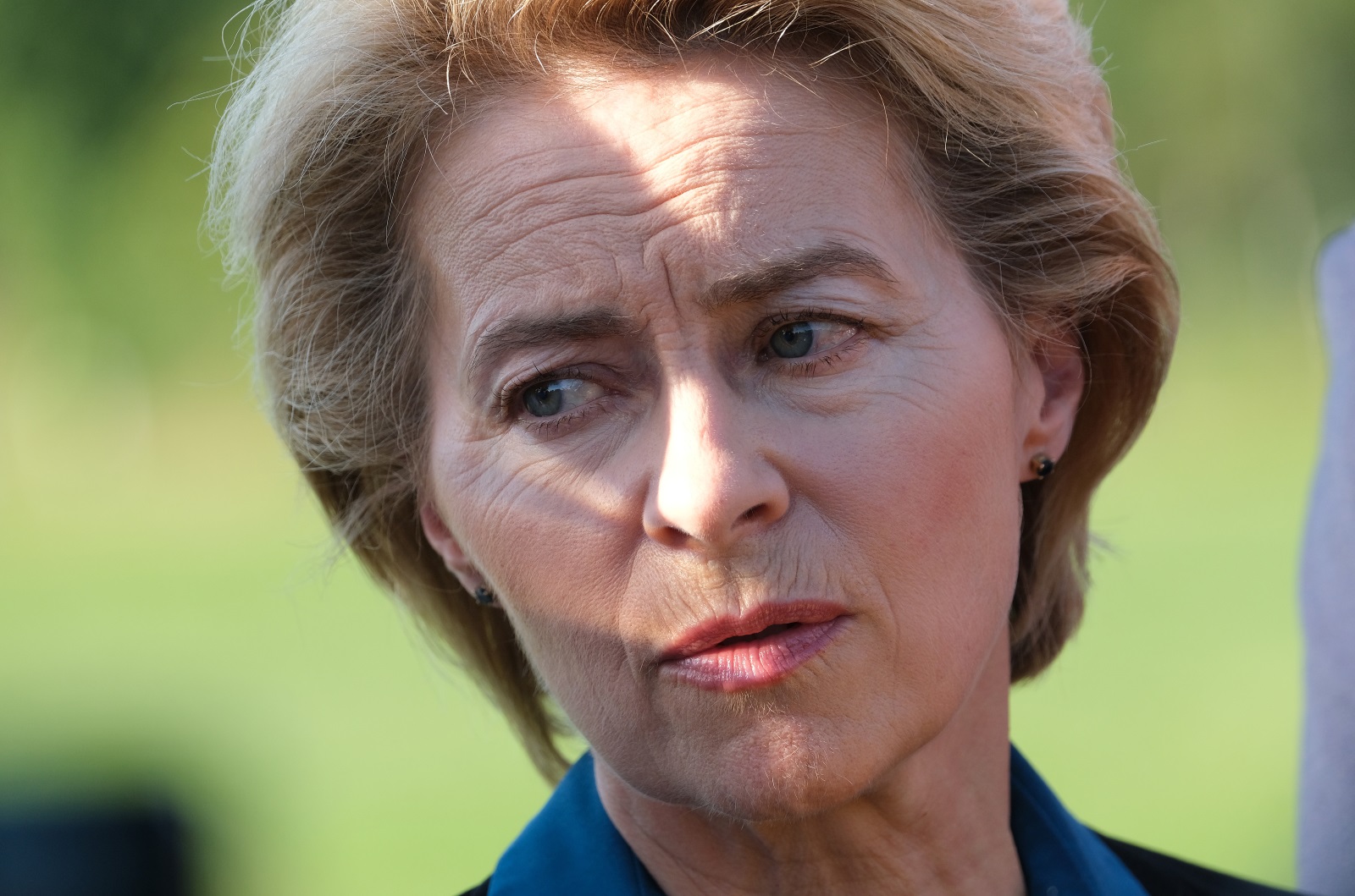 r-orig-orig-ursula-fon-der-lajen.jpg