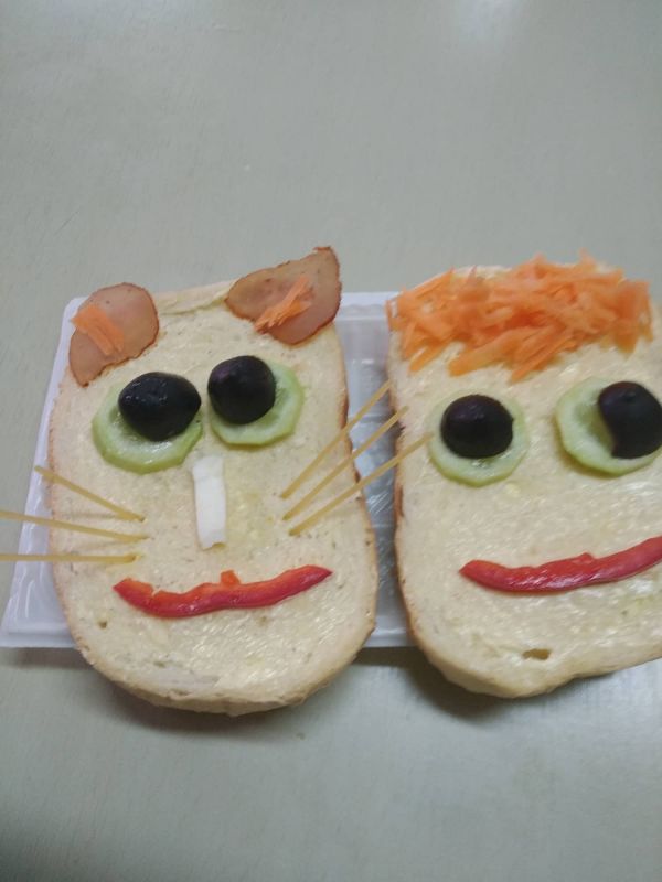 ..................................................