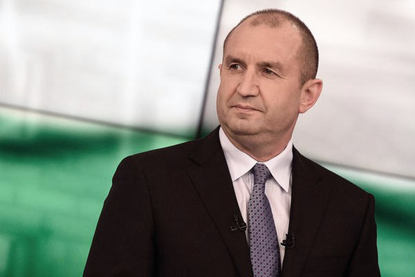 Румен-Радев.jpg