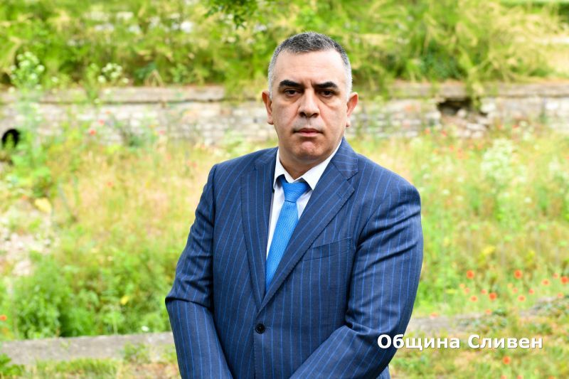 Кметът на Сливен Стефан Радев