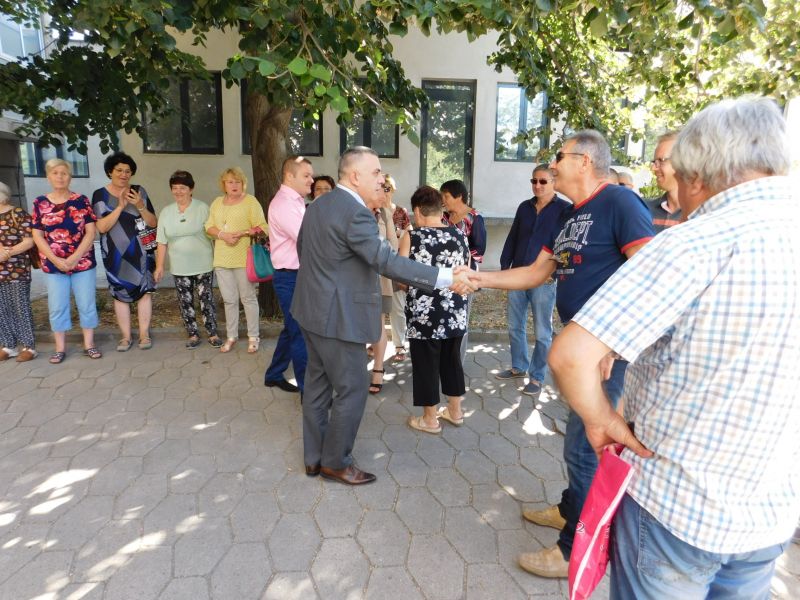 Санирането в Сливен продължава