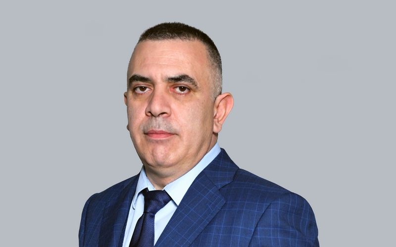 Стефан Радев поздравява лекарите от Сливен с професионалния им празник